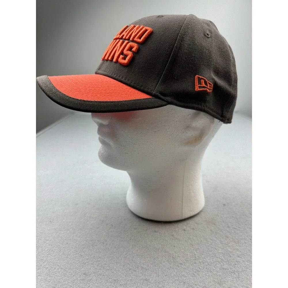New Era Cleveland Browns Classic 39THIRTY Stretch Flex Fit Hat‎ M/L